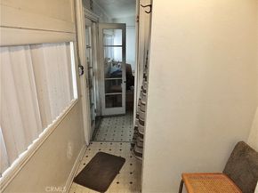 836 Atlantic Avenue, Long Beach CA 90813