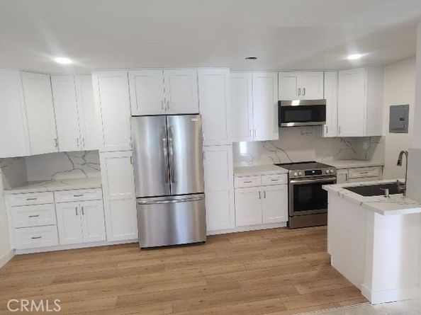 2511 W Sunflower Avenue P6, Santa Ana CA 92704