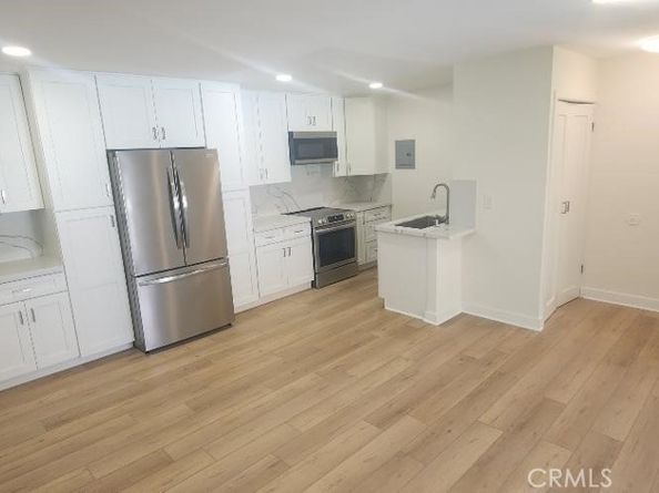 2511 W Sunflower Avenue P6, Santa Ana CA 92704