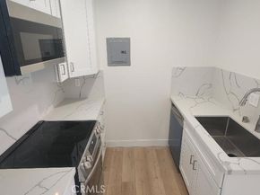 2511 W Sunflower Avenue P6, Santa Ana CA 92704