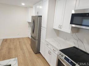 2511 W Sunflower Avenue P6, Santa Ana CA 92704