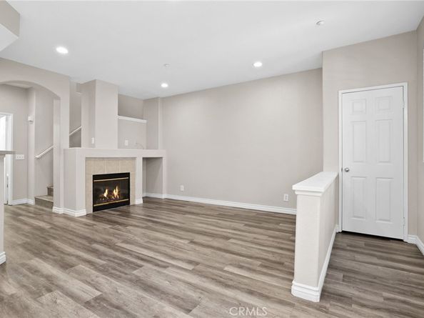 309 Falcon Creek, Irvine CA 92618