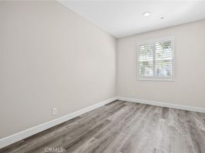 309 Falcon Creek, Irvine CA 92618