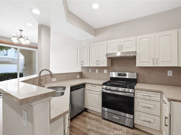 309 Falcon Creek, Irvine CA 92618