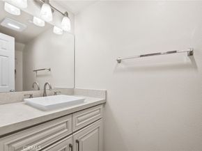 309 Falcon Creek, Irvine CA 92618