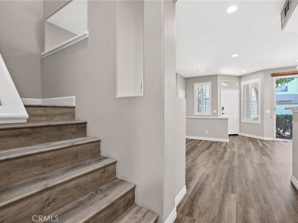309 Falcon Creek, Irvine CA 92618