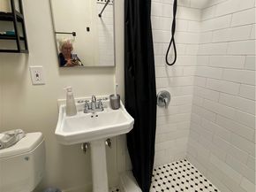 325 Elm Avenue 106, Long Beach CA 90802