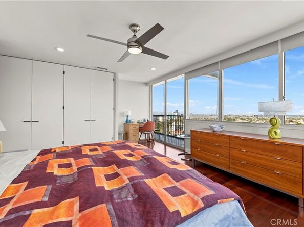 2999 E Ocean Boulevard 1730, Long Beach CA 90803