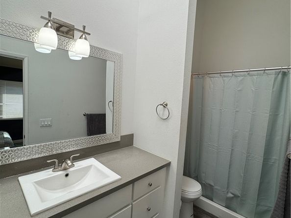 3932 W 5th 202, Santa Ana CA 92703