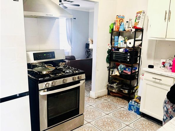 10712 Sherman, Sun Valley CA 91352