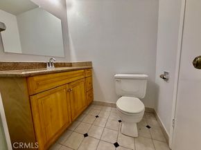 3050 S Bristol 2C, Santa Ana CA 92704