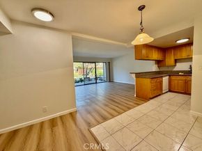 3050 S Bristol 2C, Santa Ana CA 92704