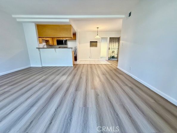 3050 S Bristol 2C, Santa Ana CA 92704