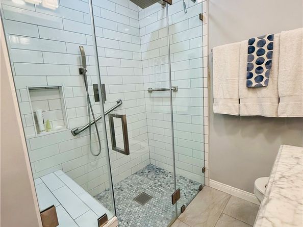 1107 W 210th Street, Torrance CA 90502