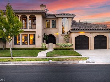 3311 Rossmoor Way