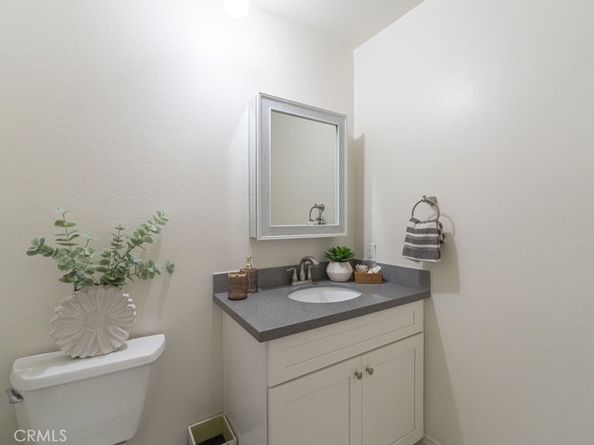 5002 E Atherton, Long Beach CA 90815