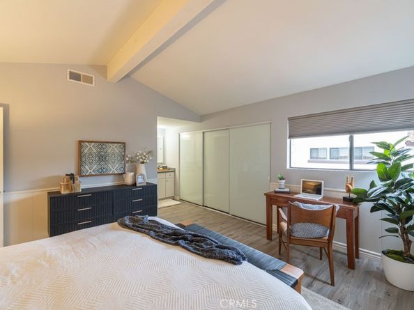 5002 E Atherton, Long Beach CA 90815