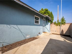5802 E Pavo, Long Beach CA 90808