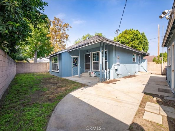5802 E Pavo, Long Beach CA 90808