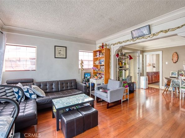 3982 S Gramercy, Los Angeles CA 90062