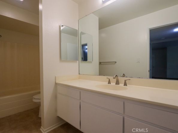 412 N Bellflower Boulevard 122, Long Beach CA 90814