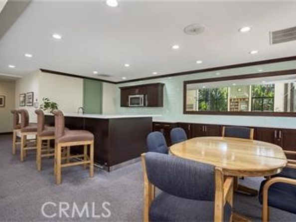 412 N Bellflower Boulevard 122, Long Beach CA 90814