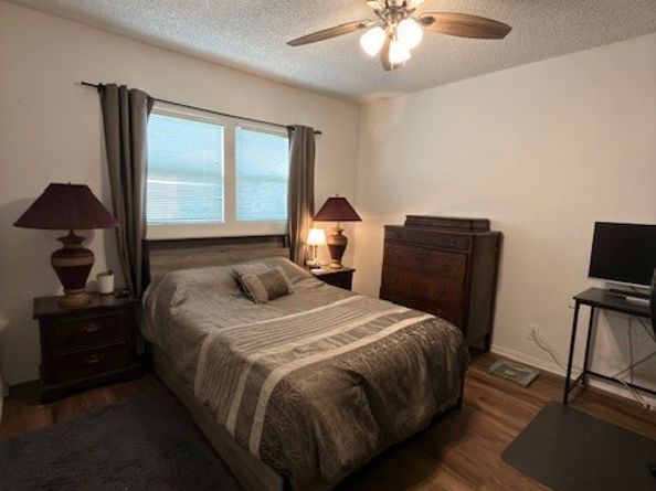 5010 W El Segundo Boulevard, Hawthorne CA 90250