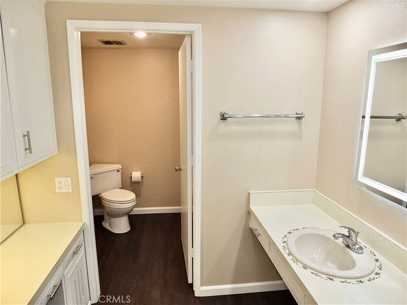 1891 McKinney Way 26B, Seal Beach CA 90740