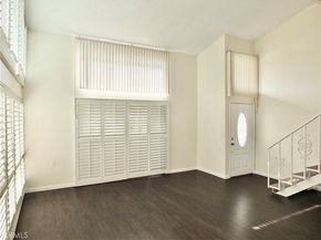 1891 McKinney Way 26B, Seal Beach CA 90740