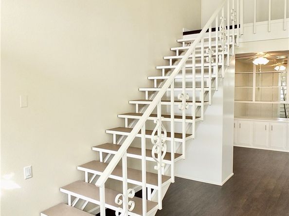 1891 McKinney Way 26B, Seal Beach CA 90740