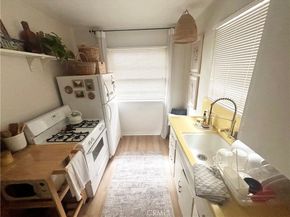 2007 Highland, Manhattan Beach CA 90266