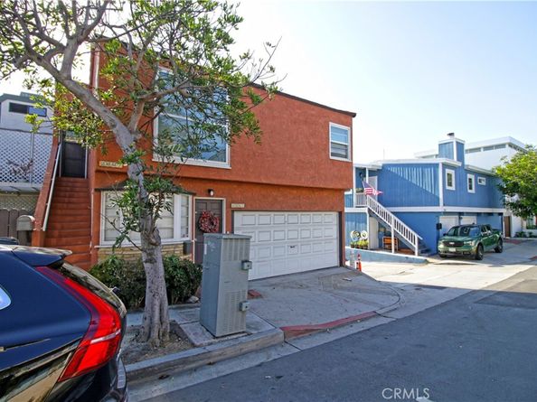 2007 Highland, Manhattan Beach CA 90266