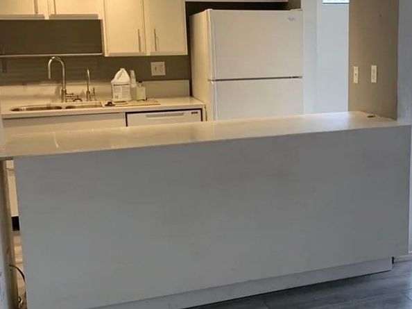 550 Orange, Long Beach CA 90802