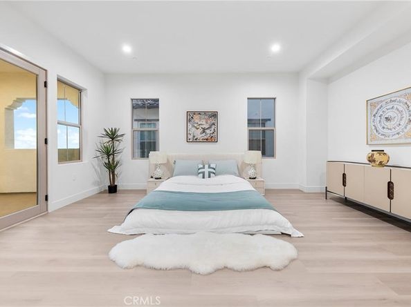 118 Sunnybank, Irvine CA 92618