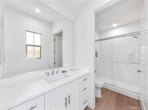 118 Sunnybank, Irvine CA 92618