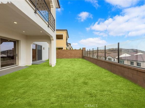 118 Sunnybank, Irvine CA 92618