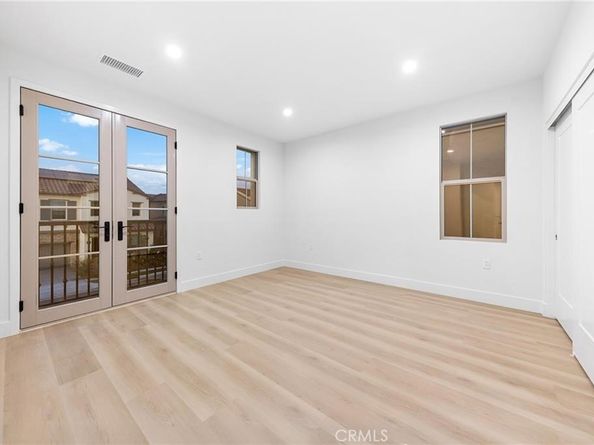 118 Sunnybank, Irvine CA 92618