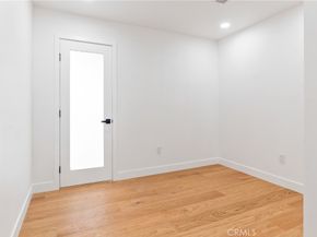 5166 Marmol Drive, Woodland Hills CA 91364