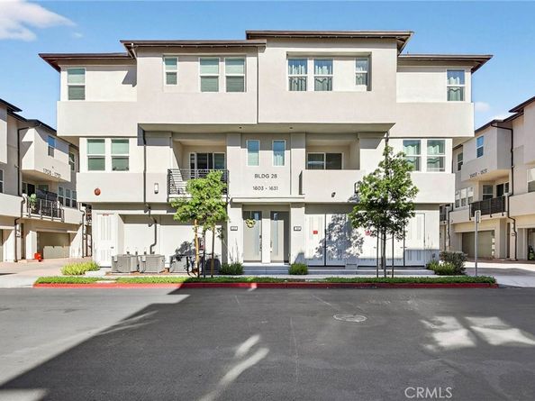 1615 W Bushell, Anaheim CA 92805