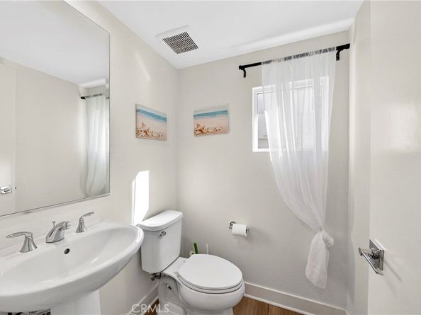 1615 W Bushell, Anaheim CA 92805