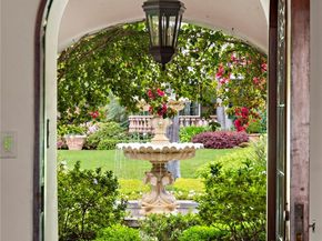 1875 La Cuesta, North Tustin CA 92705