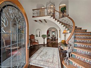 1875 La Cuesta, North Tustin CA 92705