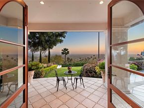 1875 La Cuesta, North Tustin CA 92705