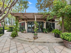 1875 La Cuesta, North Tustin CA 92705