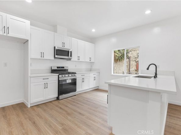 2636 S Normandie Avenue, Los Angeles CA 90007