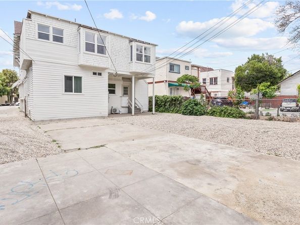 2636 S Normandie Avenue, Los Angeles CA 90007