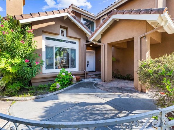 27088 Ironwood Drive, Laguna Hills CA 92653