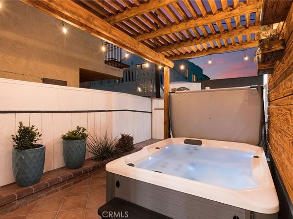 60 Santa Ana Avenue, Long Beach CA 90803