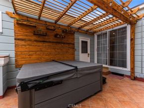 60 Santa Ana Avenue, Long Beach CA 90803