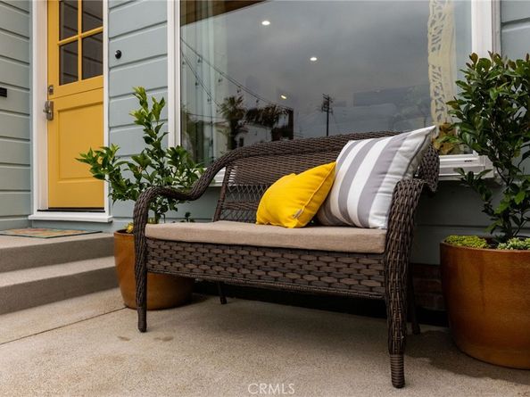 60 Santa Ana Avenue, Long Beach CA 90803